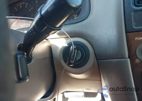 2000 Lexus Es 300 из США, поврежденный, VIN JT8BF28GXY5077606